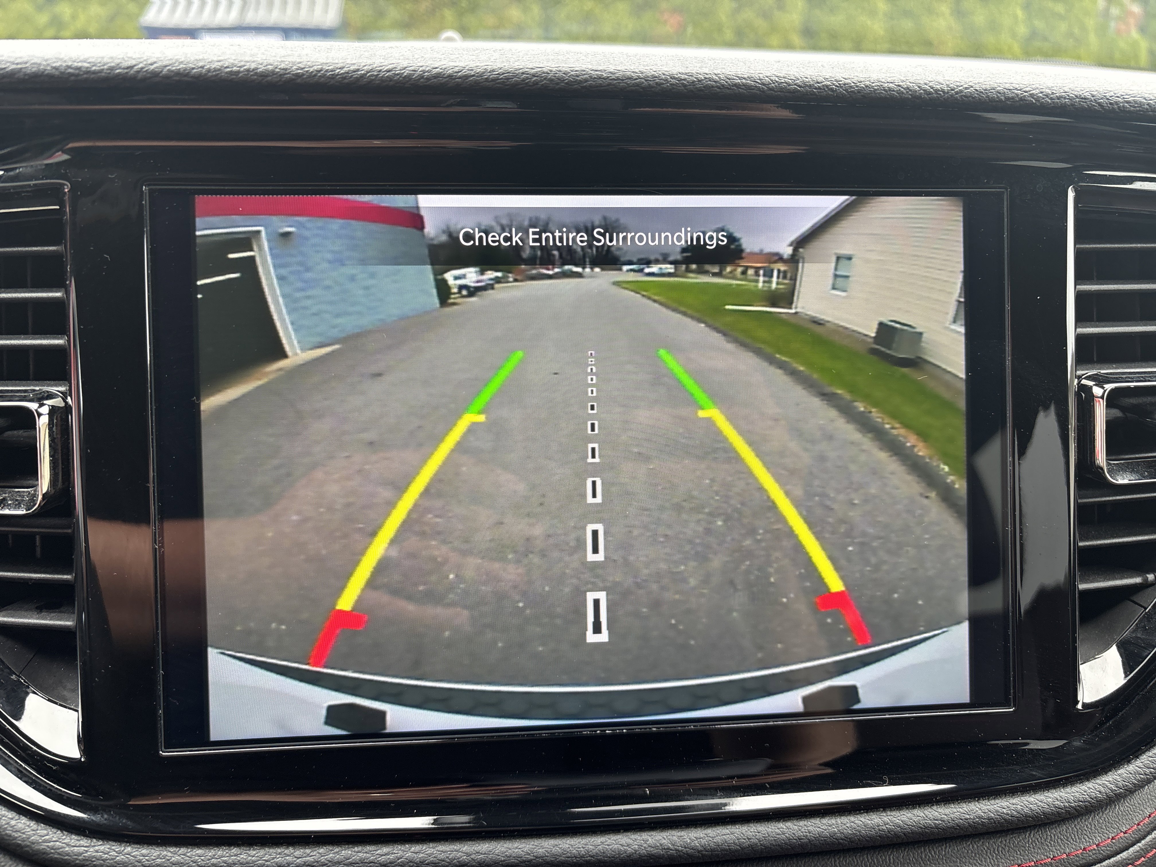 Used 2025 Dodge Durango GT image 28