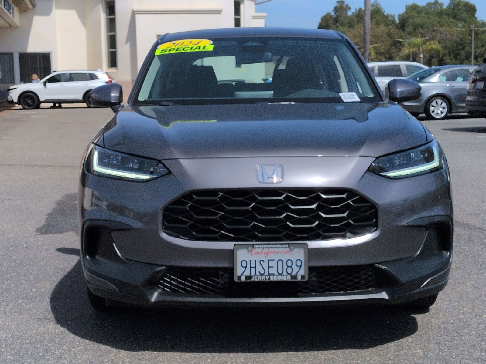 Used 2024 Honda HR-V LX image 8