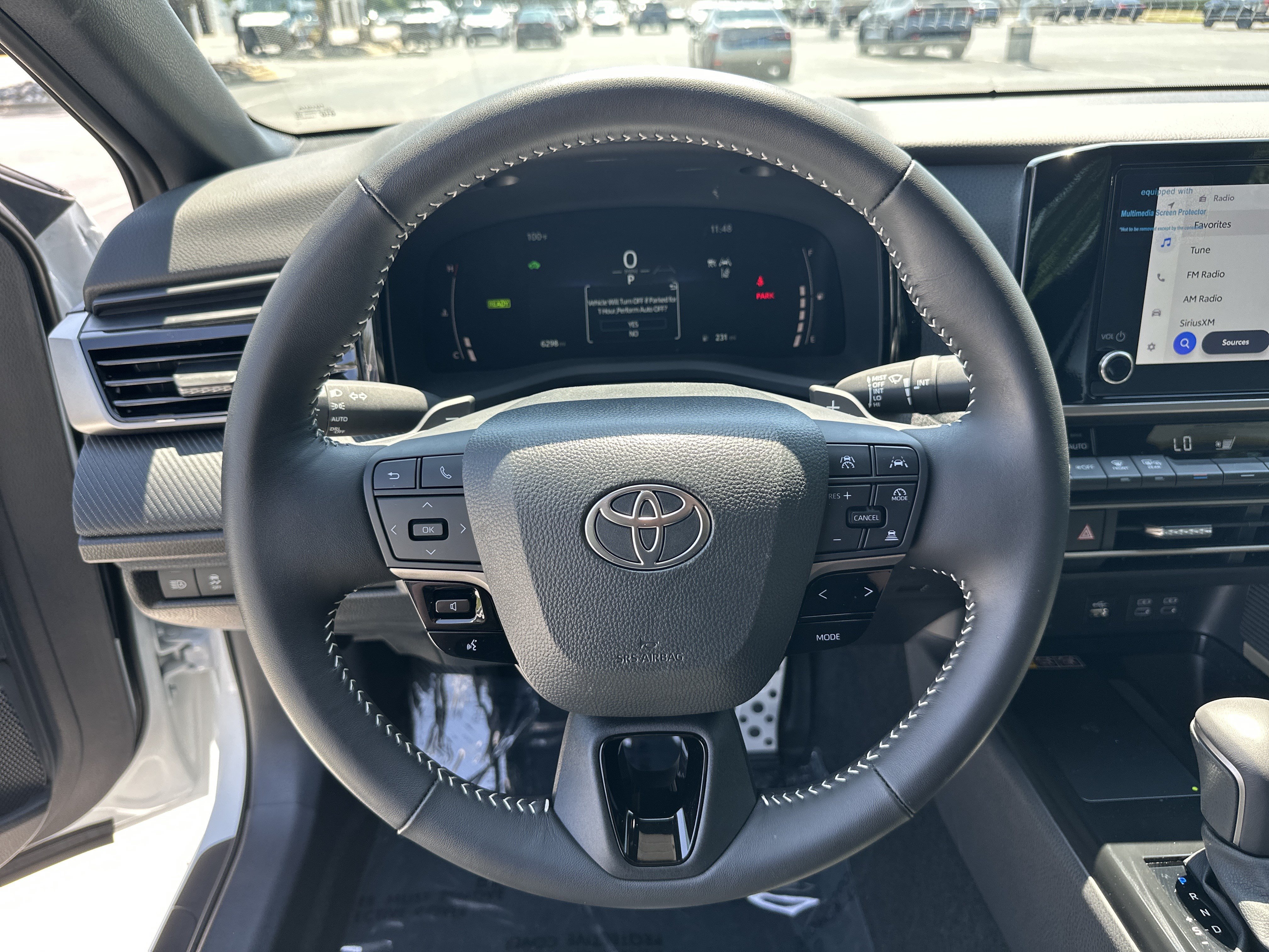 Used 2025 Toyota Camry SE FWD image 18
