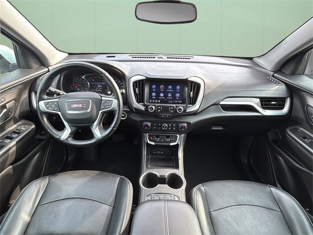 Used 2023 GMC Terrain SLT image 24