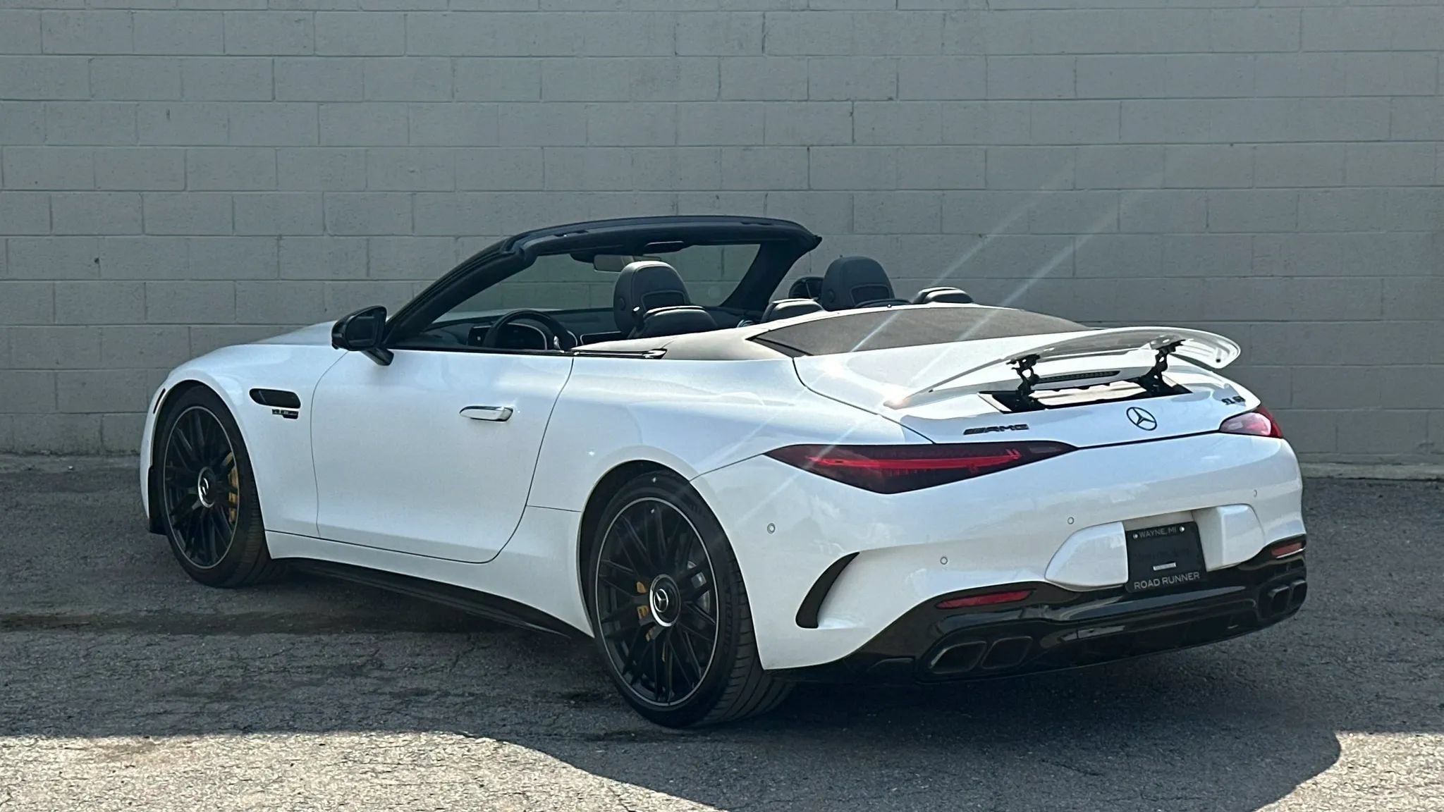 Used 2022 Mercedes-Benz SL 63 AMG 4MATIC image 29