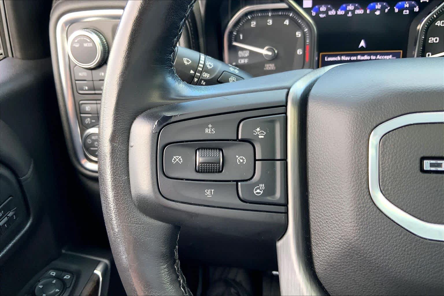 Used 2020 GMC Sierra 1500 Denali w/ Denali Ultimate Package AWD/4WD image 22