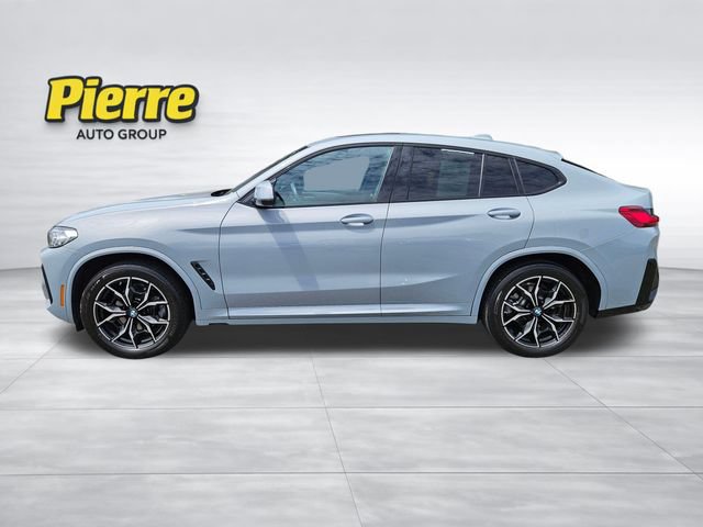 Used 2025 BMW X4 xDrive30i w/ Premium Package AWD/4WD image 2
