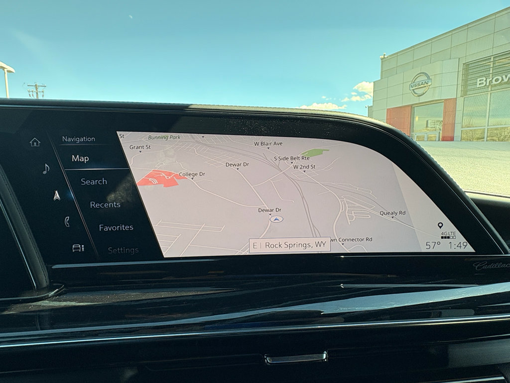 Used 2021 Cadillac Escalade ESV Sport w/ Driver Assist Tech Package AWD/4WD image 31