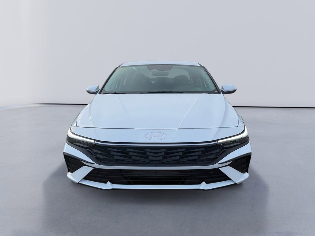 New 2026 Hyundai Elantra SE FWD image 8