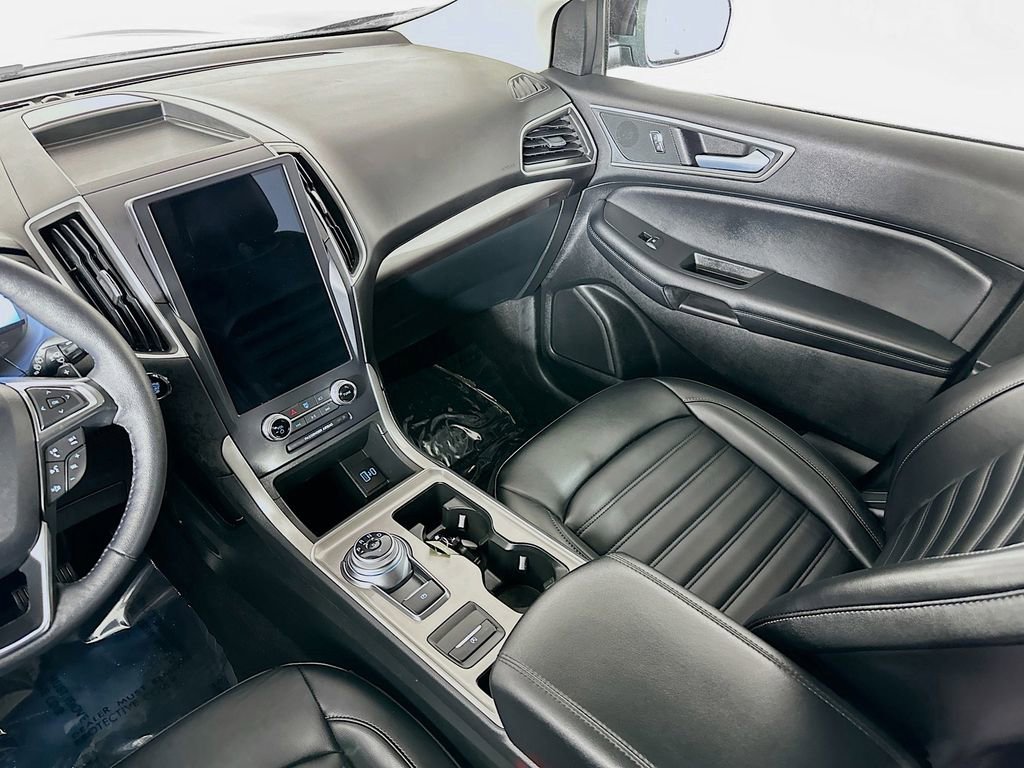Used 2024 Ford Edge SEL w/ Convenience Package image 30