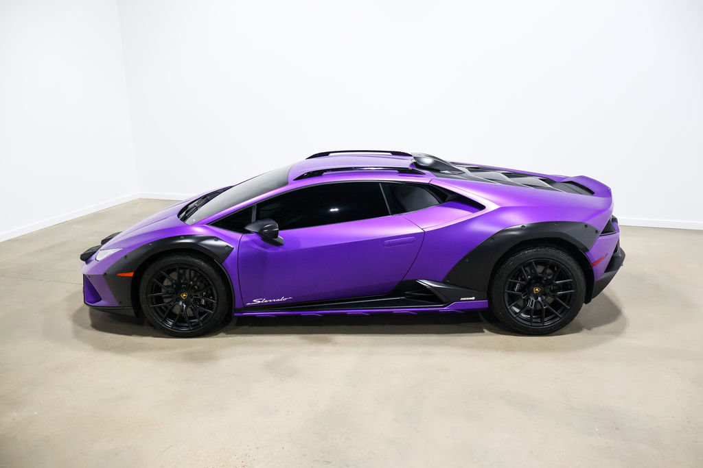 Used 2024 Lamborghini Huracan Sterrato AWD/4WD image 5