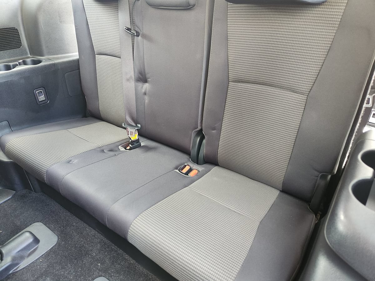 Used 2023 Toyota Highlander LE FWD image 52