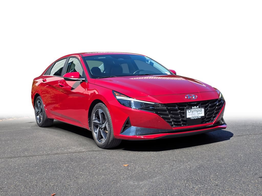 Used 2022 Hyundai Elantra SEL w/ Convenience + Premium Package