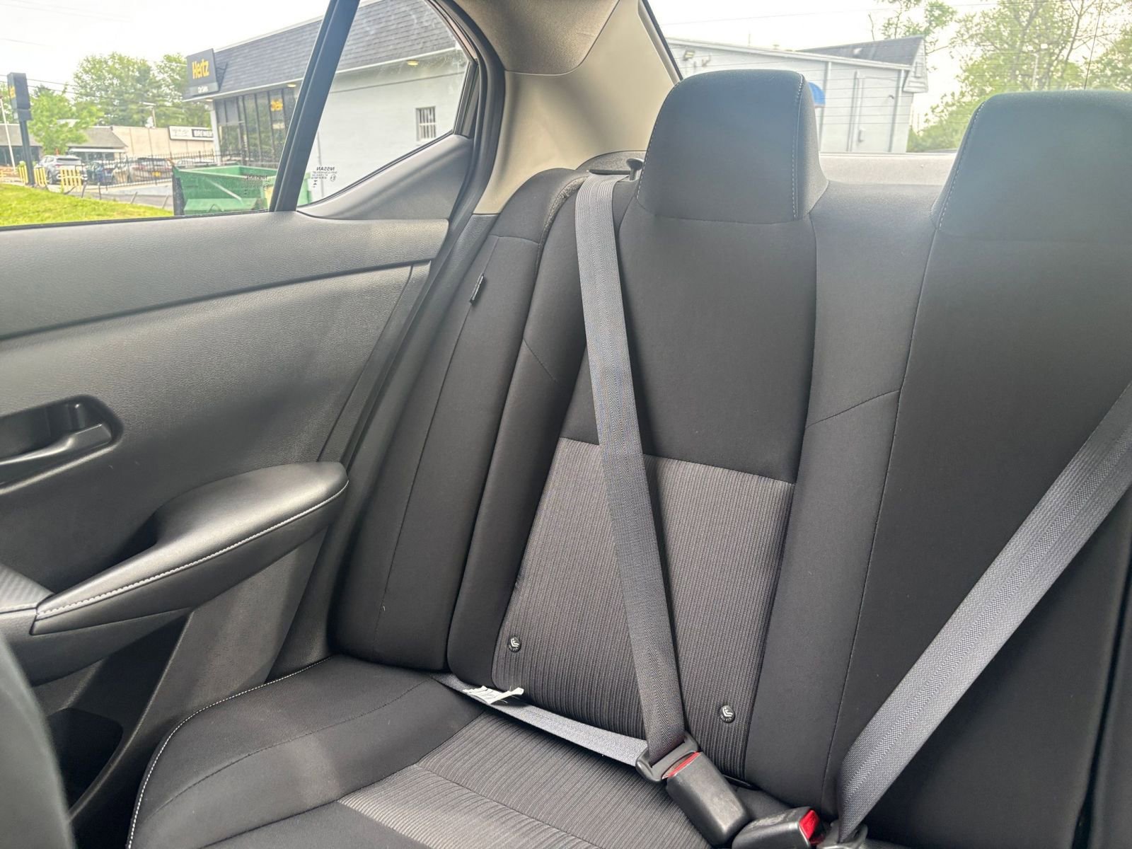 Used 2025 Nissan Sentra SV FWD image 37