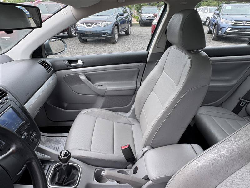 Used 2007 Volkswagen Jetta Wolfsburg Edition FWD image 8
