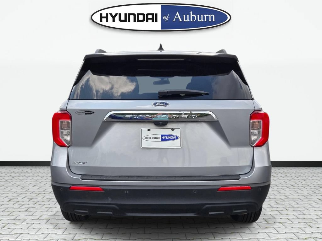 Used 2023 Ford Explorer XLT RWD image 6