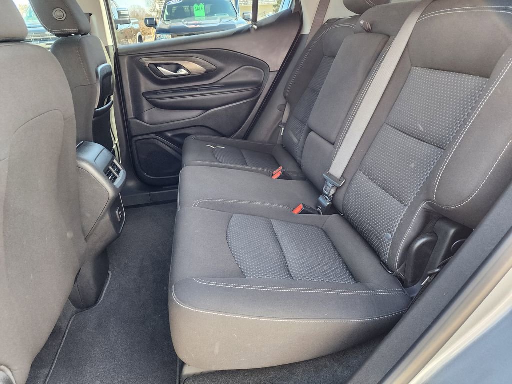 Certified 2023 GMC Terrain SLE w/ Driver Convenience Package image 15