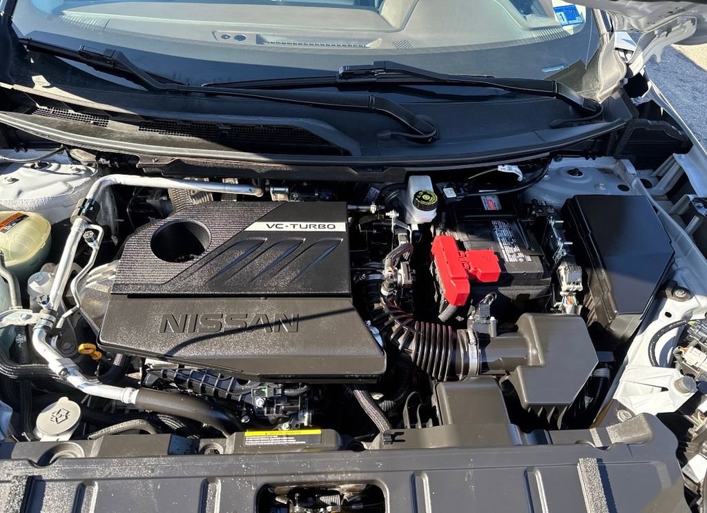 Used 2023 Nissan Rogue SL image 23
