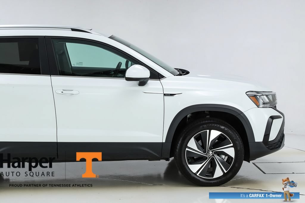 Used 2024 Volkswagen Taos SE w/ Panoramic Sunroof Package AWD/4WD image 49