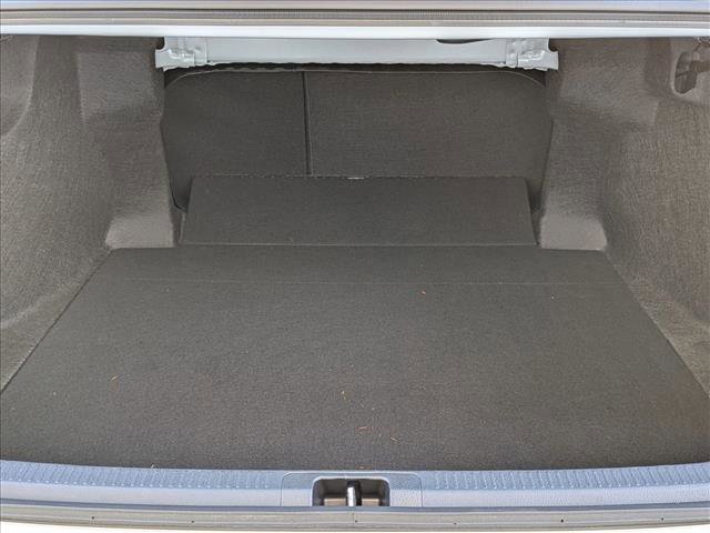 Used 2025 Toyota Camry LE image 6