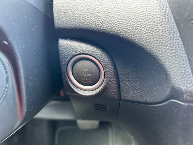 Used 2013 MAZDA MAZDA3 i Touring FWD image 13
