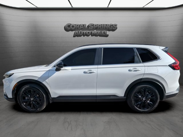 Used 2025 Honda CR-V Sport Touring image 4