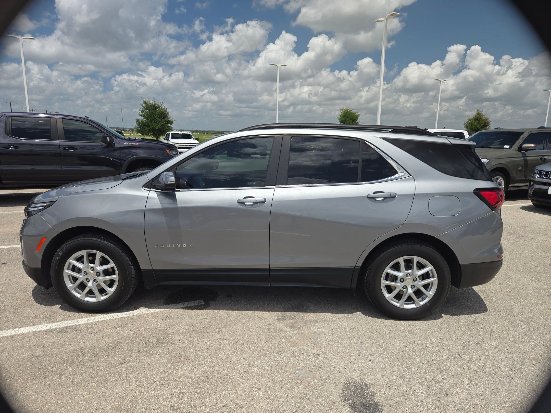 Certified 2023 Chevrolet Equinox LT AWD/4WD image 6