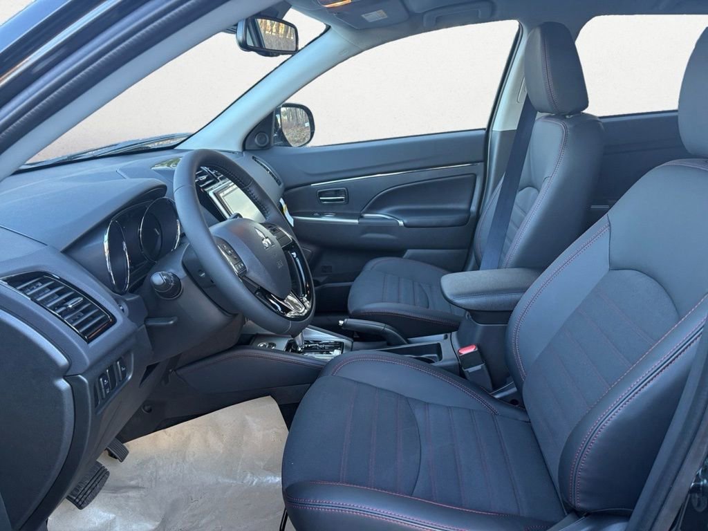 New 2026 Mitsubishi Outlander Sport SE image 10