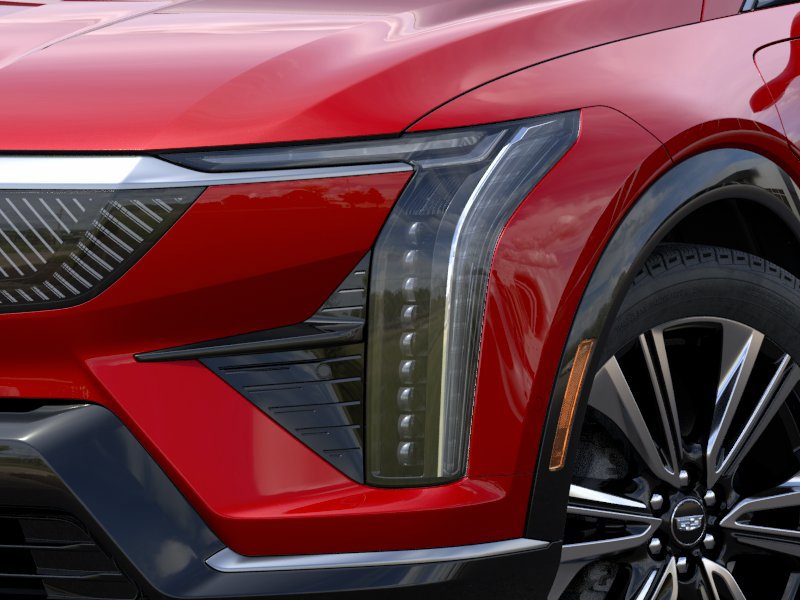 New 2026 Cadillac Optiq Luxury 2 RWD image 10