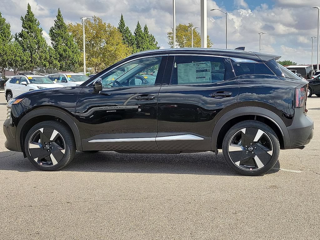 New 2025 Nissan Kicks SR w/ SR Premium Package AWD/4WD image 7