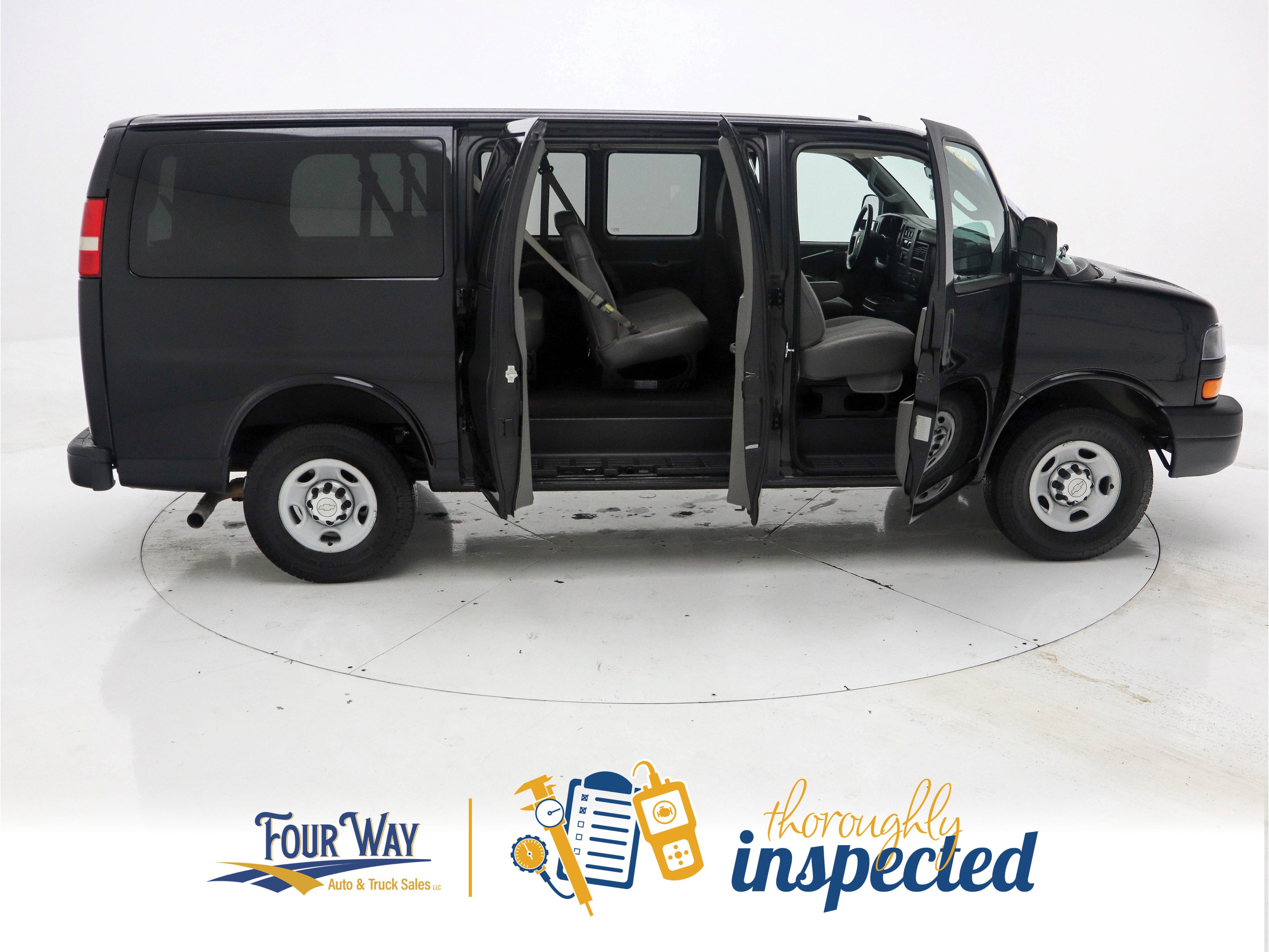 Used 2016 Chevrolet Express 2500 LS image 3