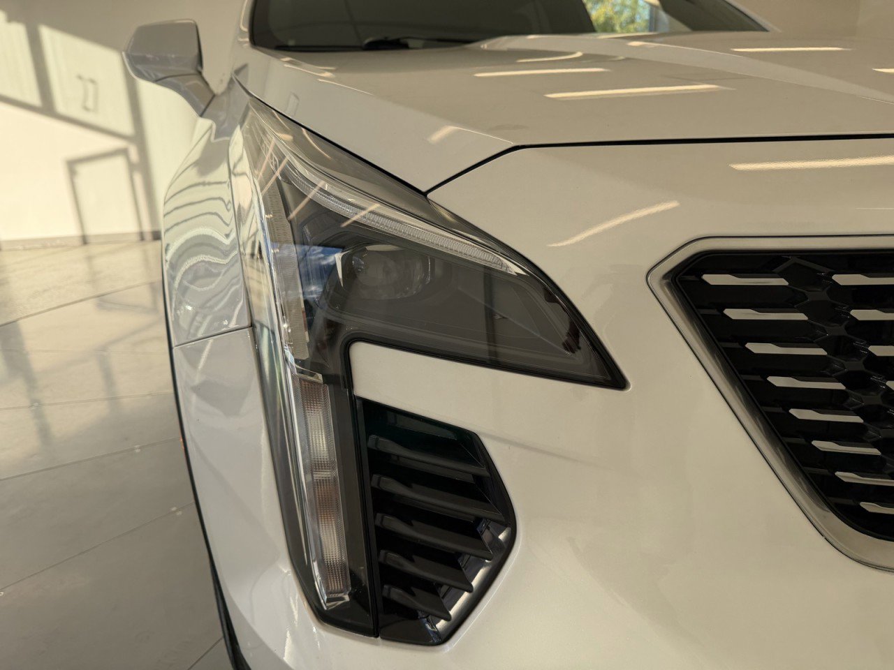 Used 2019 Cadillac XT4 Premium Luxury image 52