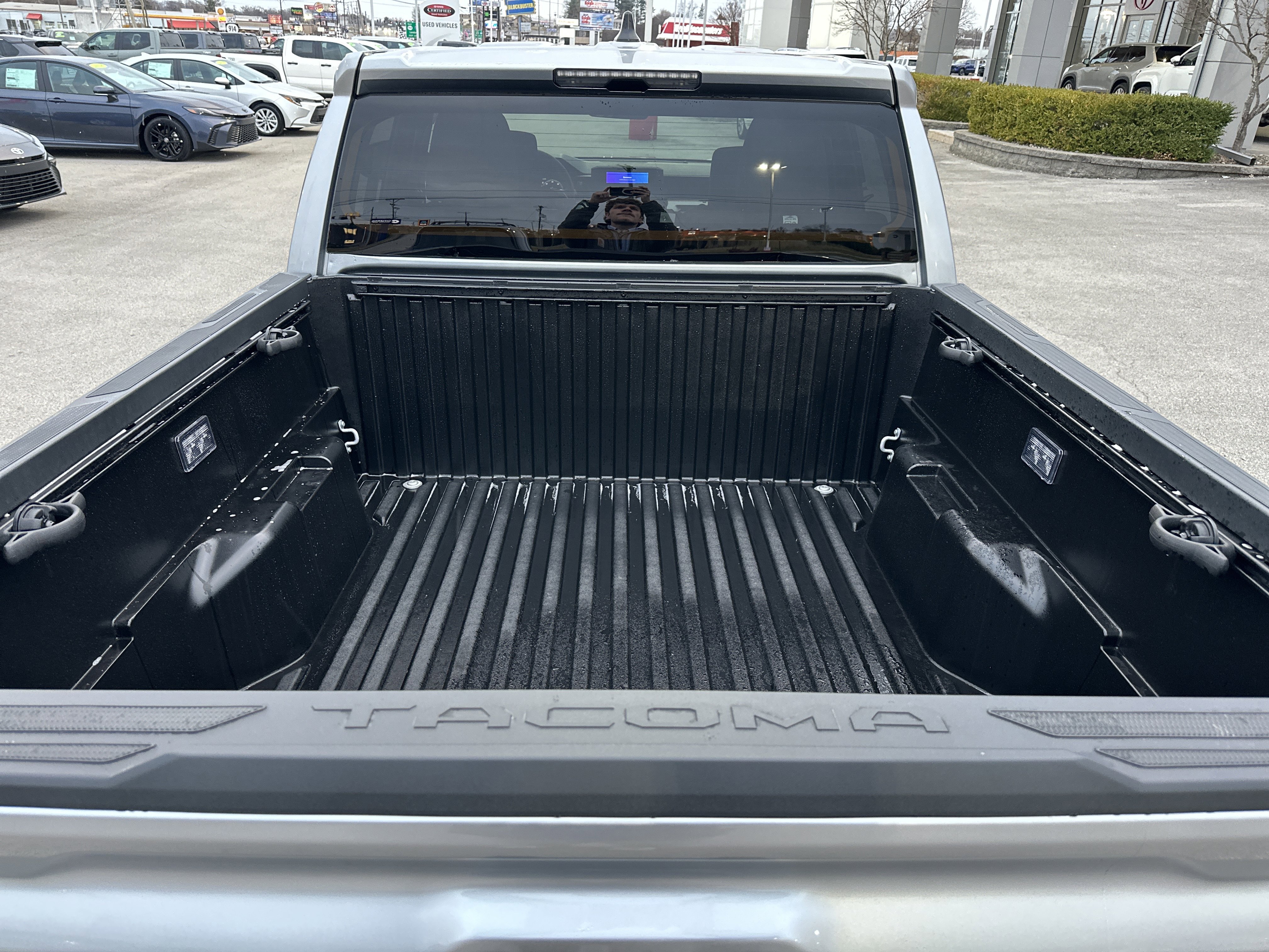 New 2025 Toyota Tacoma TRD Off-Road image 16