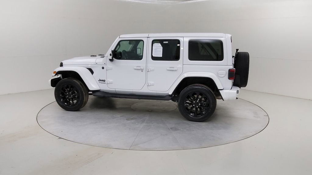 Used 2021 Jeep Wrangler Unlimited Sahara image 17