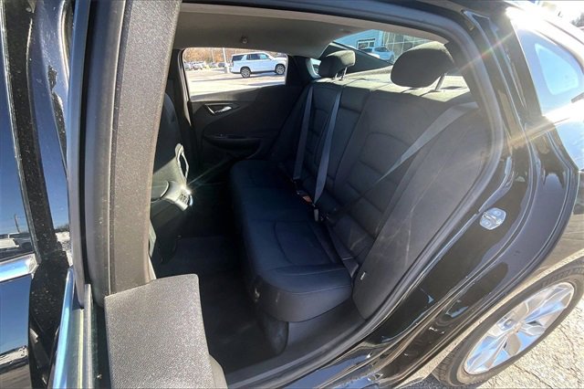 Used 2021 Chevrolet Malibu LT image 21