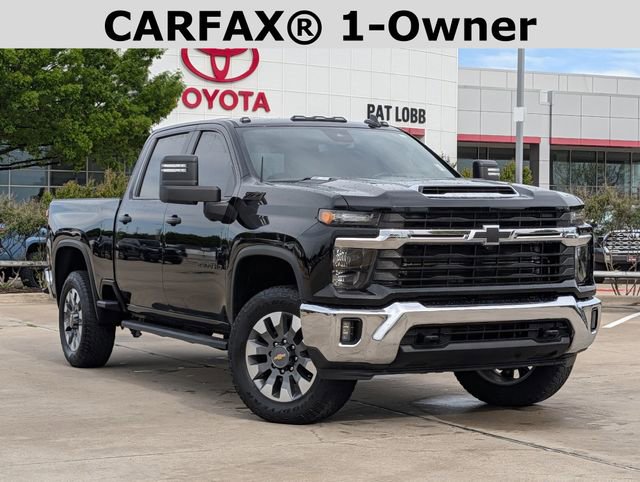 Used 2024 Chevrolet Silverado 2500 LT image 2