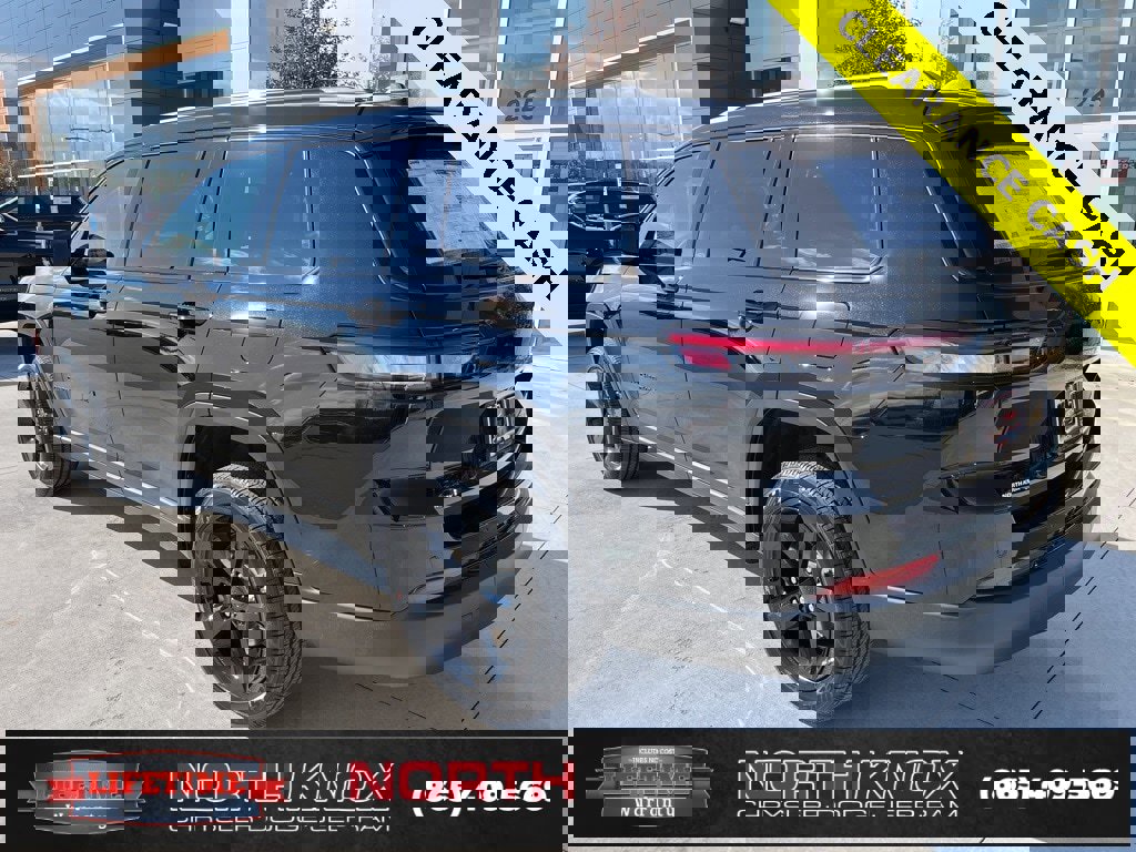 New 2025 Jeep Grand Cherokee L Altitude image 20