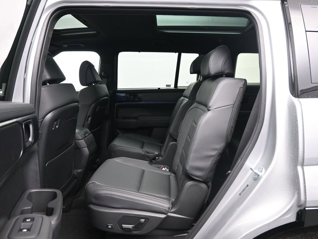 New 2026 Hyundai Santa Fe Calligraphy AWD/4WD image 28