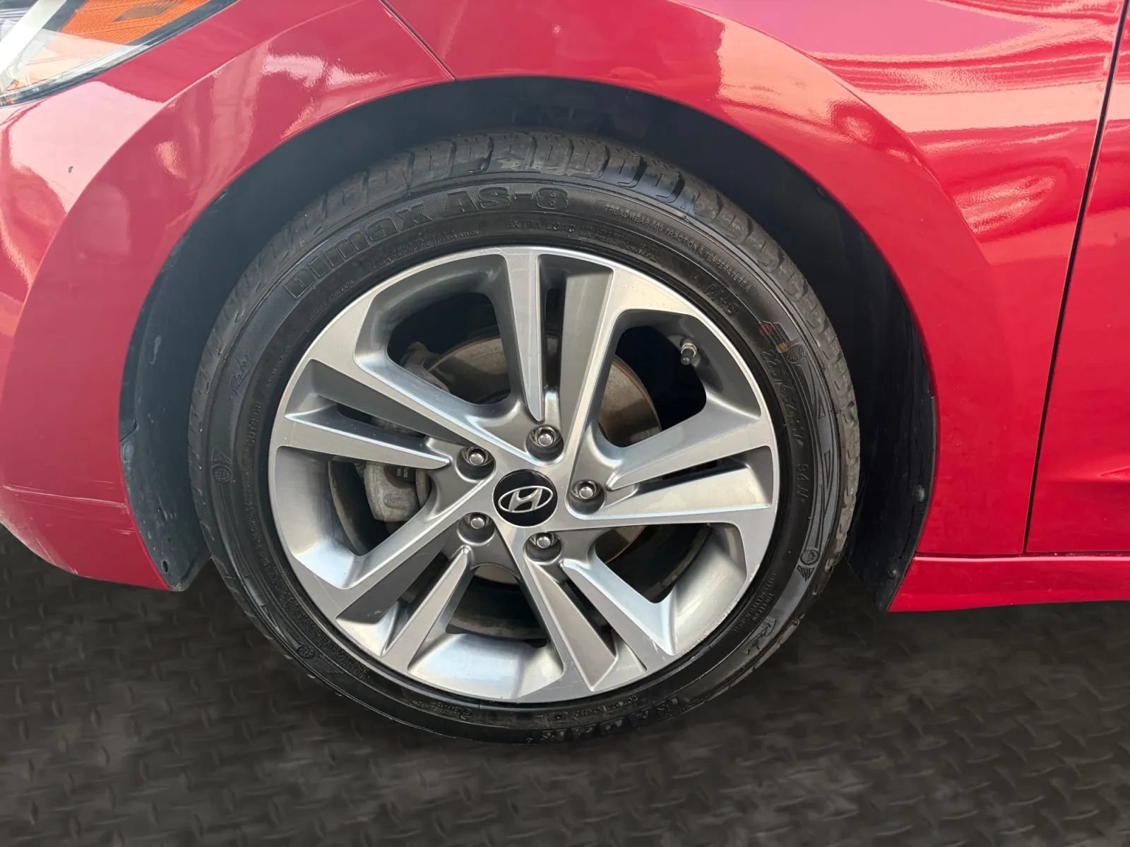 Used 2017 Hyundai Elantra Limited FWD image 35