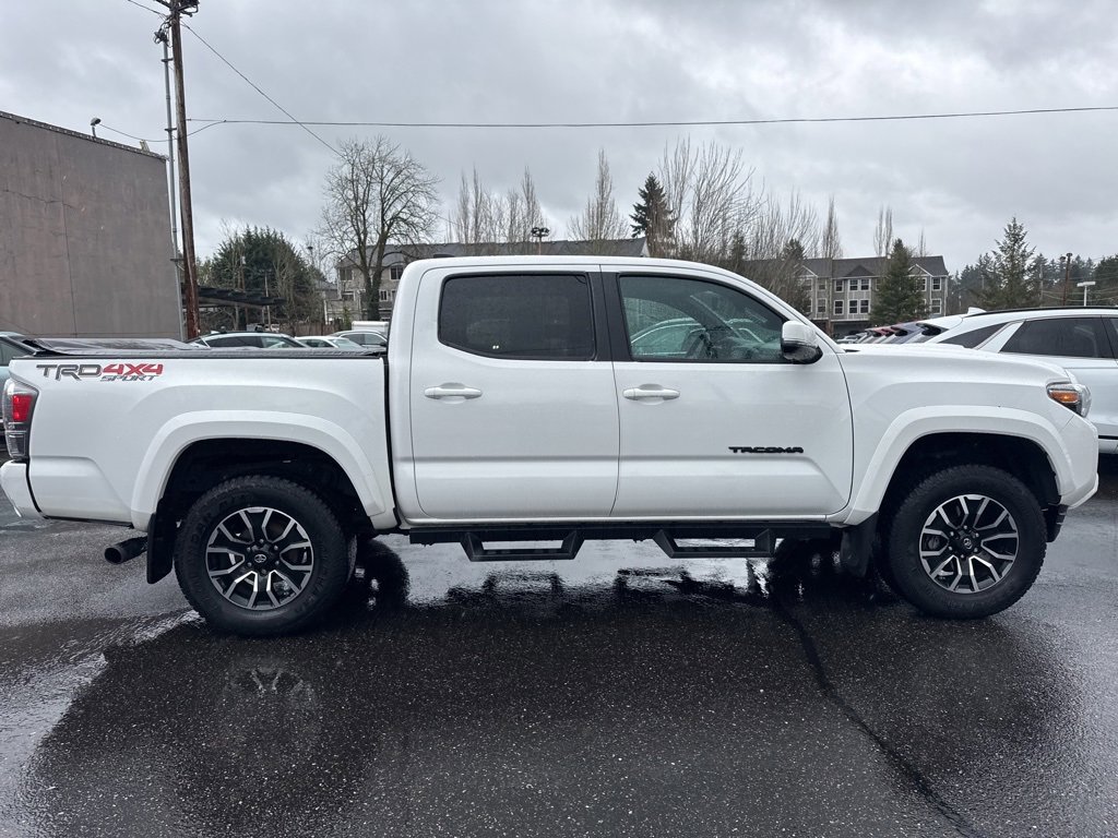 Used 2020 Toyota Tacoma TRD Sport image 8