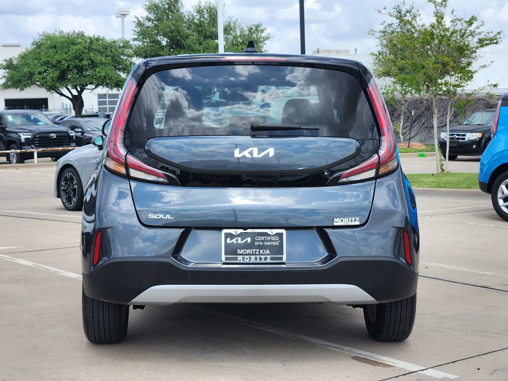 Certified 2025 Kia Soul LX FWD image 13