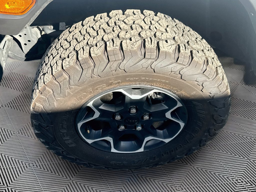 Certified 2023 Jeep Wrangler Unlimited Rubicon 4xe w/ Steel Bumper Group AWD/4WD image 34