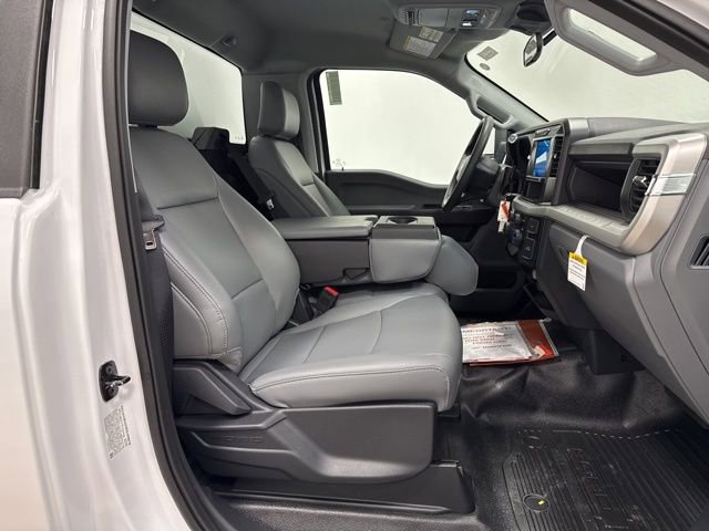 New 2025 Ford F350 XL w/ XL Chrome Package image 41