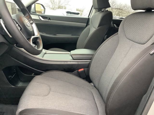 Used 2023 Hyundai Palisade SE image 17
