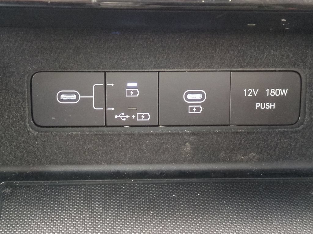Used 2025 Hyundai Sonata SE FWD image 30