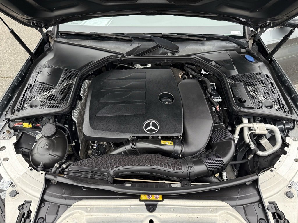 Used 2020 Mercedes-Benz C 300 Sedan image 15