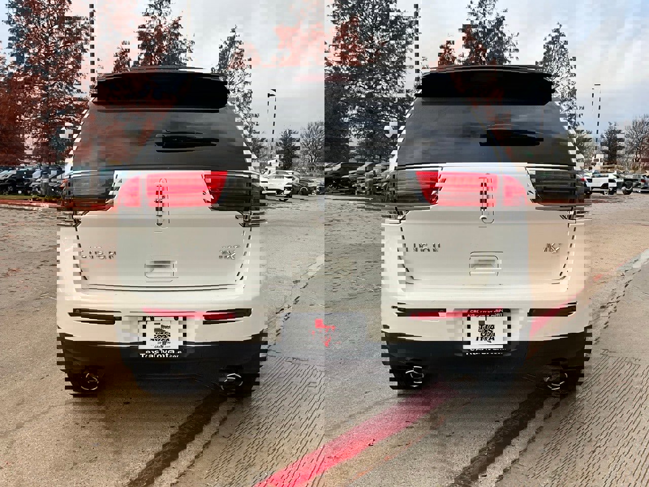 Used 2014 Lincoln MKX FWD w/ Equipment Group 102A image 7