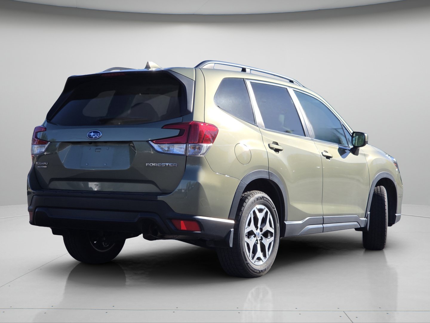 Used 2021 Subaru Forester Premium w/ Popular Package #1 AWD/4WD image 23