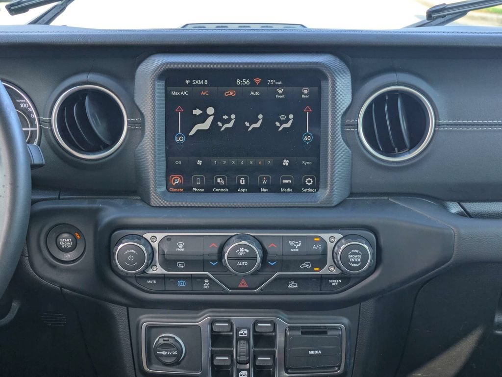 Used 2023 Jeep Wrangler Unlimited Sahara AWD/4WD image 17