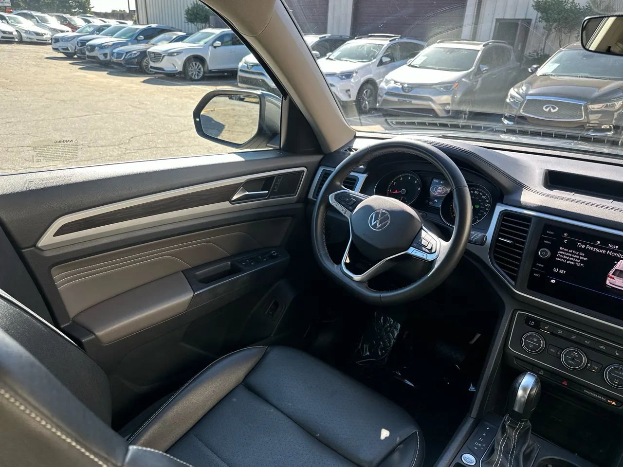Used 2021 Volkswagen Atlas SE FWD image 35
