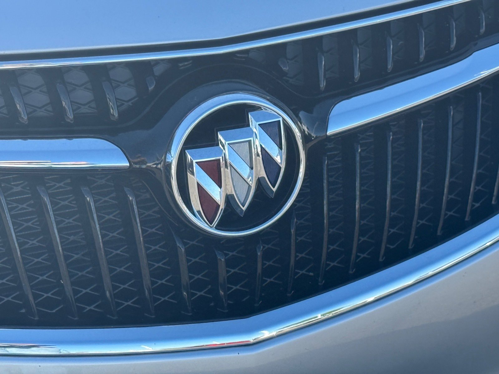 Used 2021 Buick Encore Preferred image 30