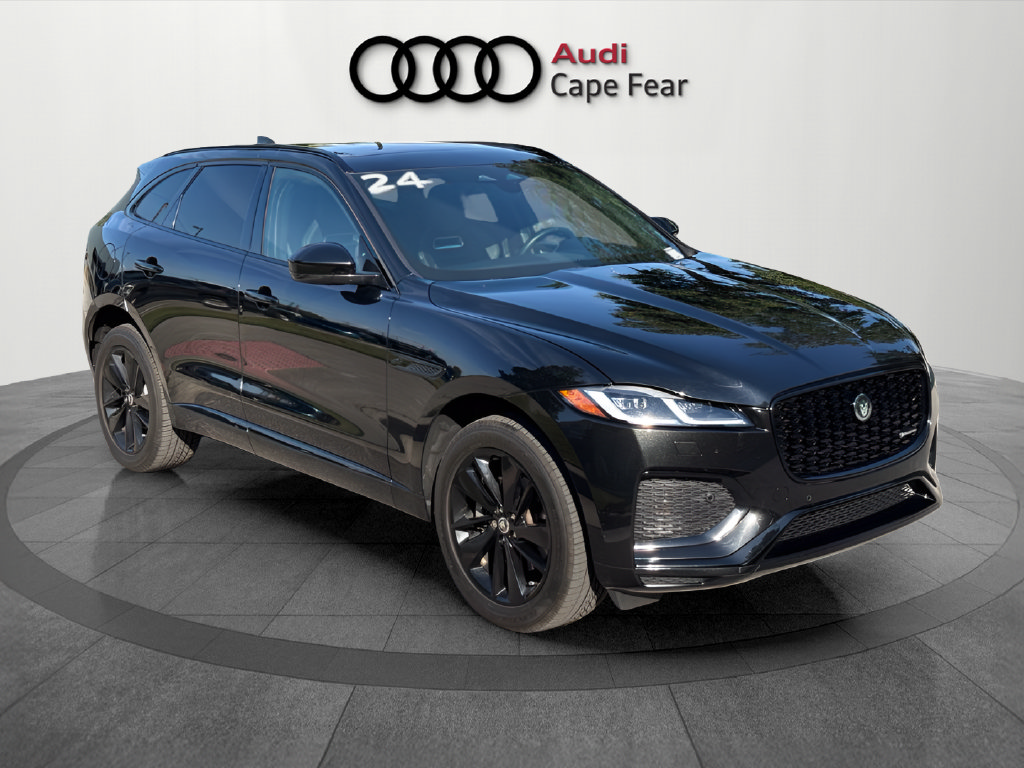 Used 2024 Jaguar F-PACE R-Dynamic S AWD/4WD image 9