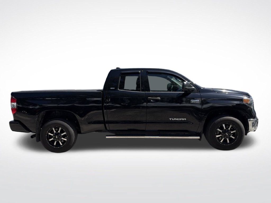 Used 2021 Toyota Tundra SR5 RWD image 4