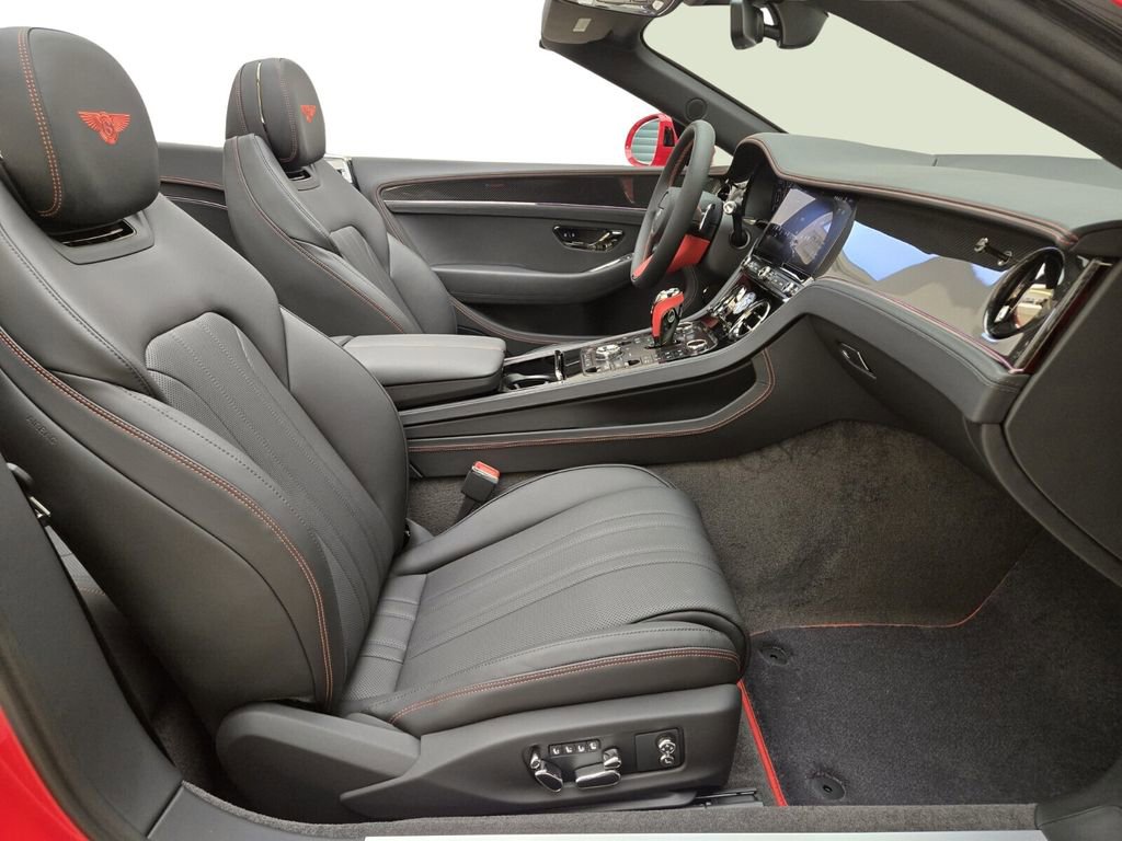New 2025 Bentley Continental GTC AWD/4WD image 2